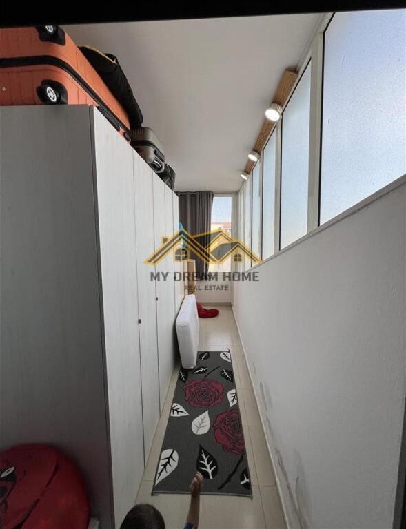 SHITET APARTAMENTI 2+1 NE HYRJE TE DURRESIT!!