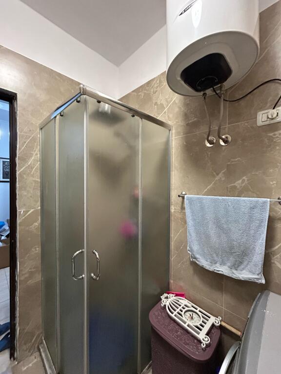 Jepet Me Qera Apartament 1+1+1 Ballkon