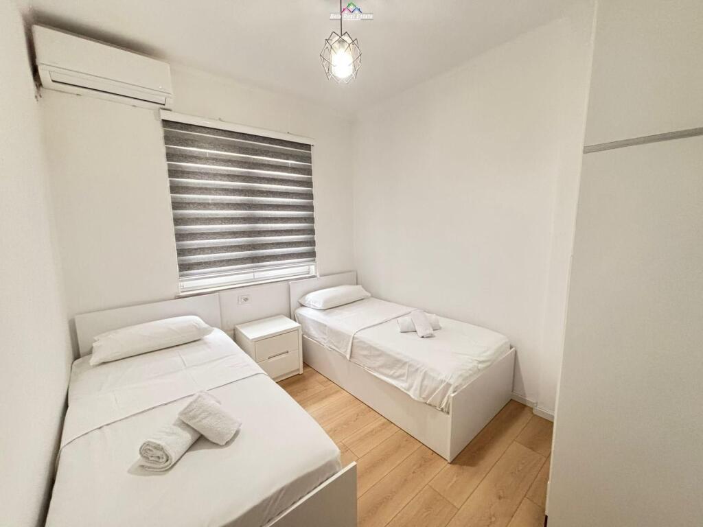 Apartament Me Qera 2+1 Tek Rruga e Kavajes (ID B221377) Tirane