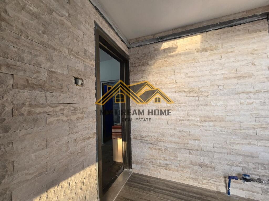 SHITET APARTAMENT 2+1 PRAN VALA PARK NE DURRES!