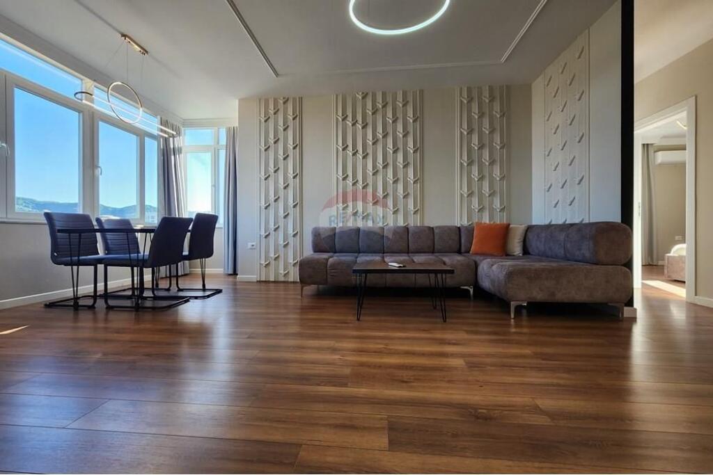 Qira apartament 2+1 tek Stadiumi Dinamo!