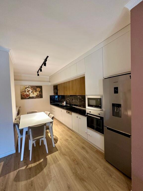 ME QERA APARTAMENT 2+1 SHKOZE