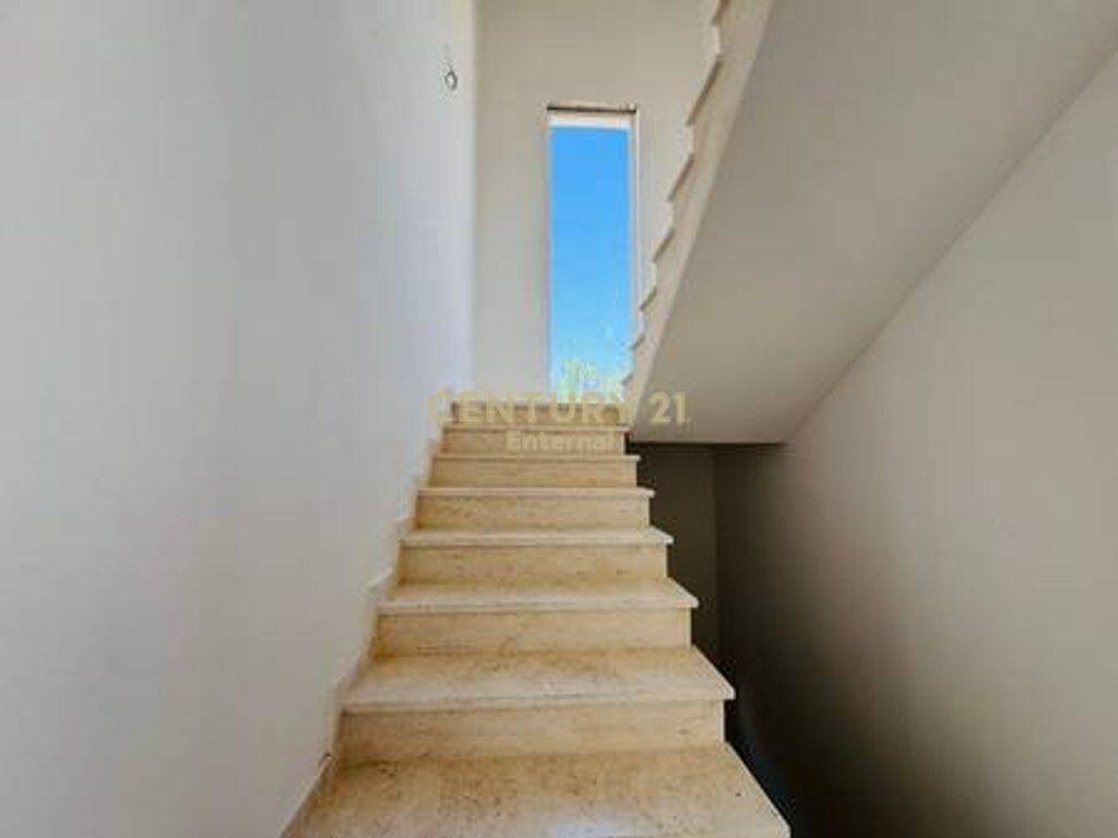 Villa in vendita a Rolling Hills 2 1.350.000 € Sup. Totale 484m2