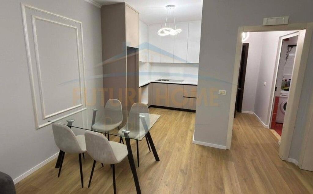 Shitet , Apartament 1+1 Unaza e Re , Tirane