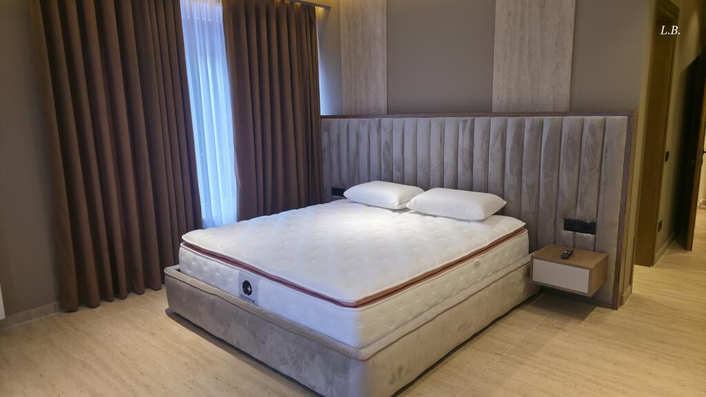 🏡 Apartament Luksoz me Qira – Kopshti Sekret