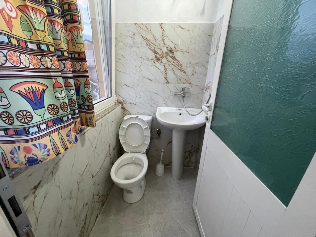 Monolocali in affitto presso il Rondo Shkozes