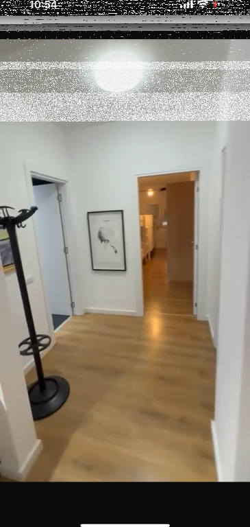 Apartment 2+1+2, Commune of Paris!