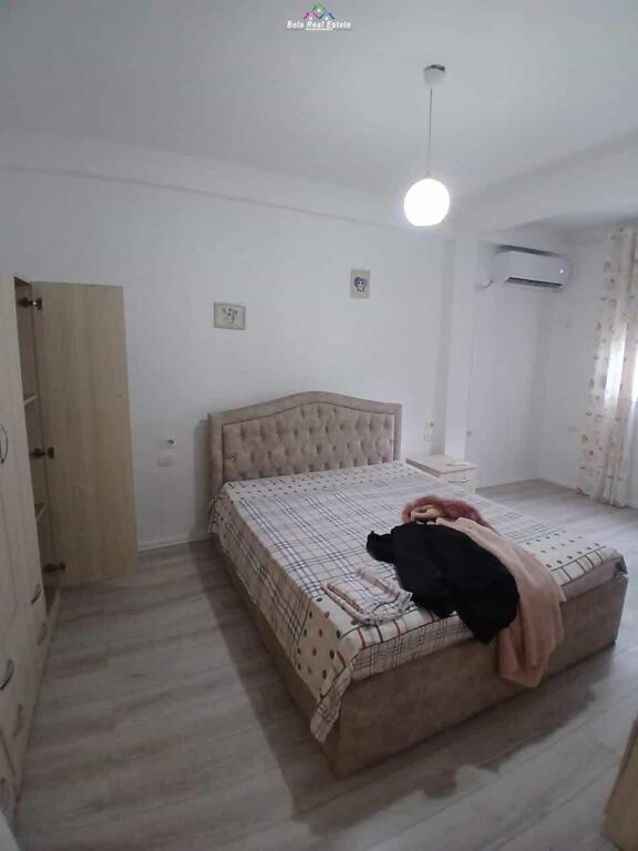 Vile Me Qera 2+1 Tek 21 Dhjetori (ID BV22527) Tirane