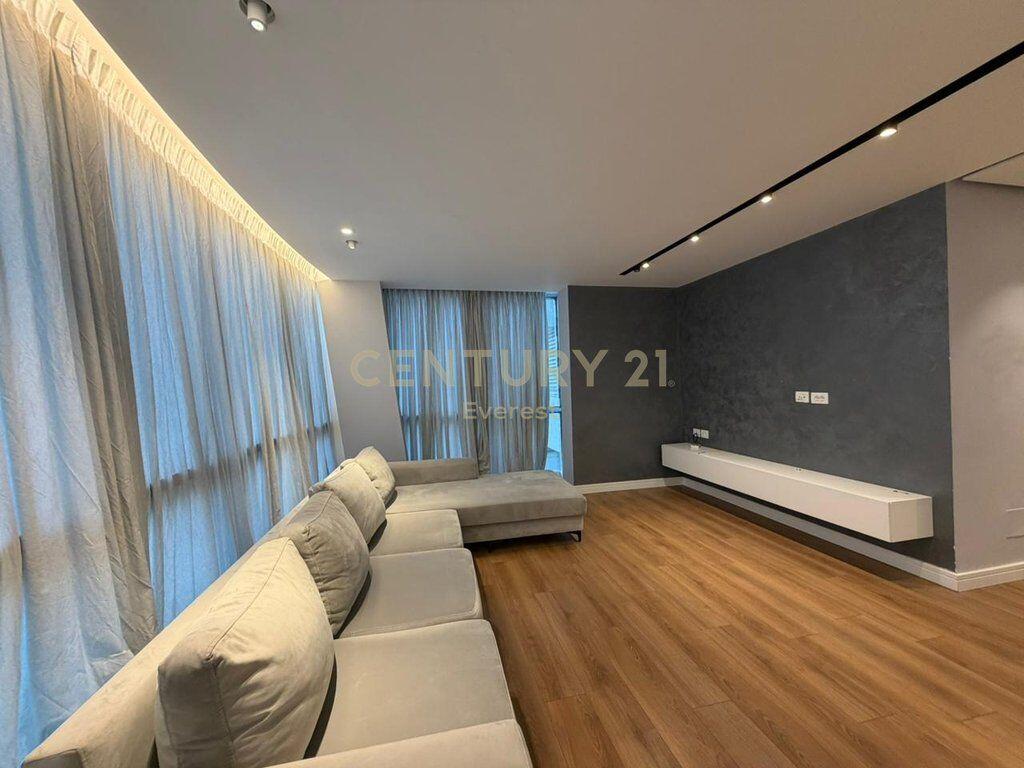 REZIDENCA KODRA DIELLIT 1, APARTAMENT 3+1 ME GARDEROBE PER QIRA 1,200 € /Muaj Sip. Totale  126m2