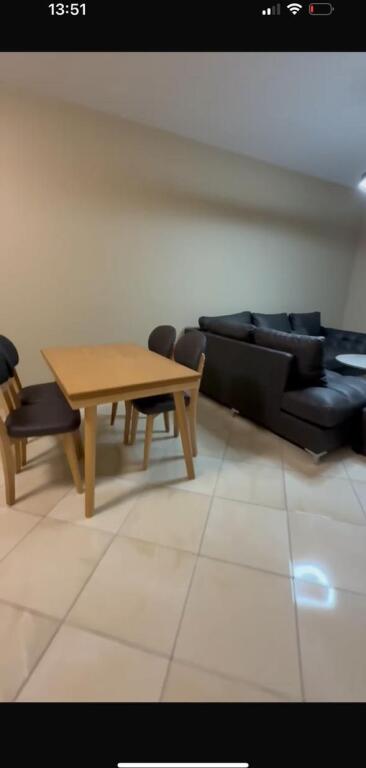Apartament me qera 2+1+2+ballkon