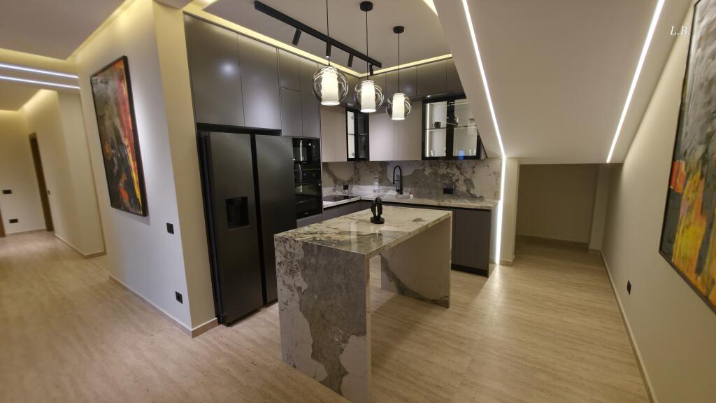 🏡 Apartament Luksoz me Qira – Kopshti Sekret