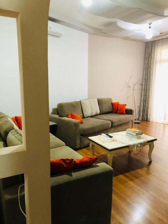 Apartment 1+1 for rent – Haxhi Sina Street, near Partizani High School