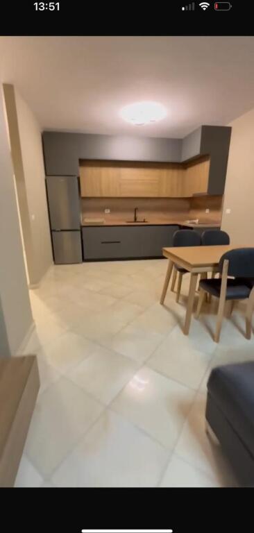 Apartament me qera 2+1+2+ballkon