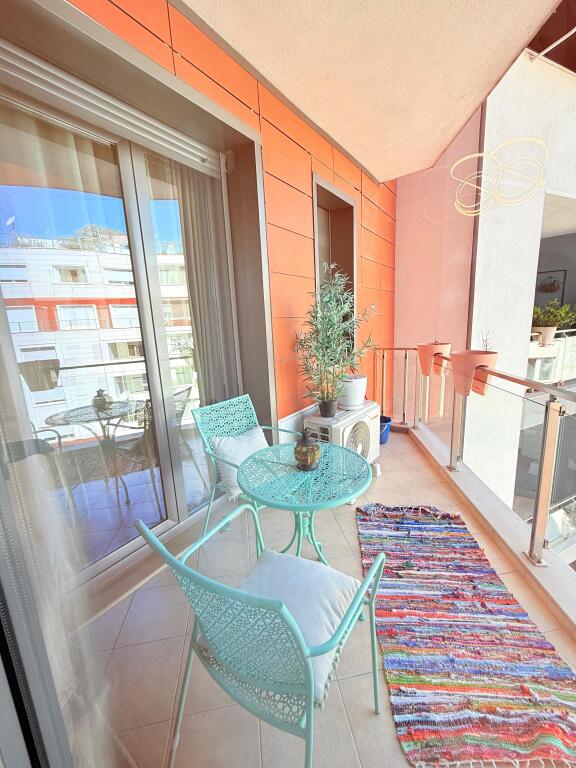 APARTAMENT 2+1 PER QERA TEK RRUGA E KOSOVAREVE