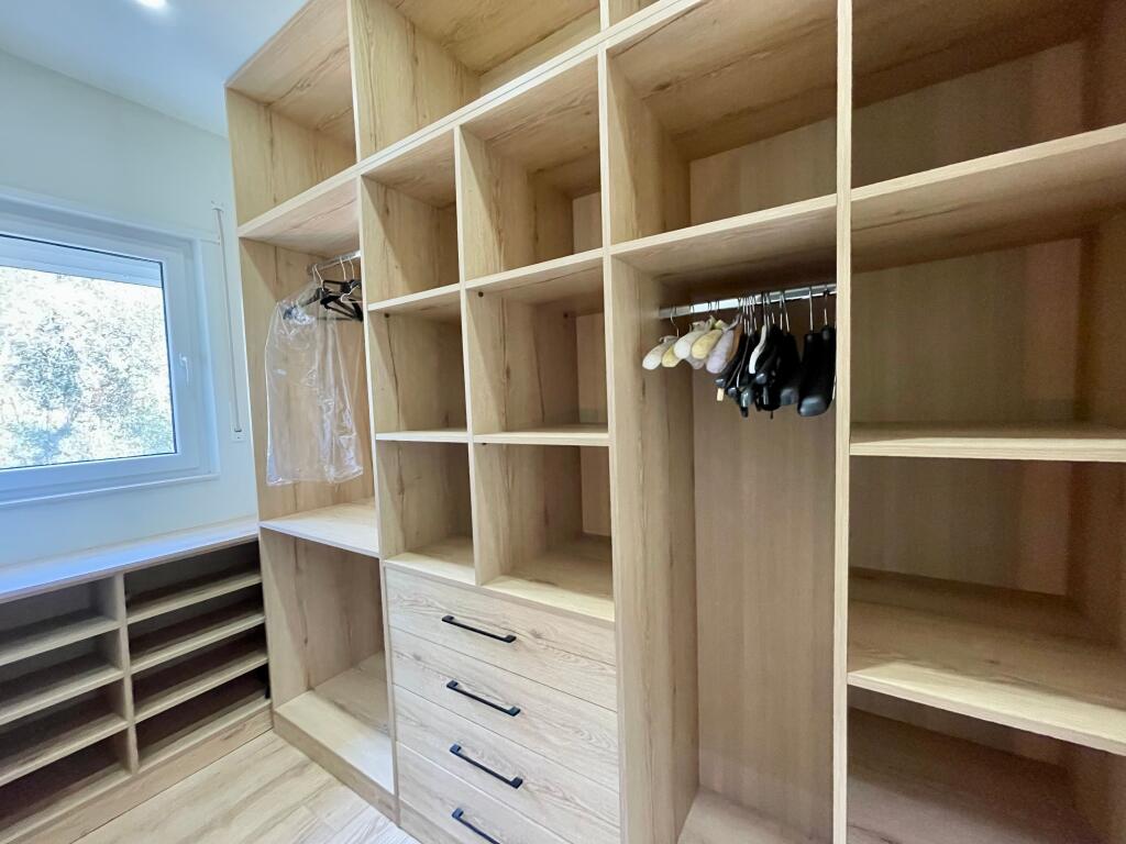 SHITET apartament 2+1 Rezidenca “Kodra e Diellit” afër Kopshtit "British"