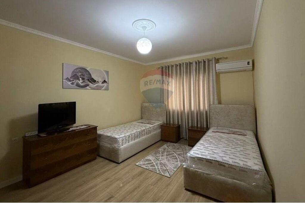 Apartament - Për Shitje - Rruga Ali Demi, Tiranë ID: 530551001-278