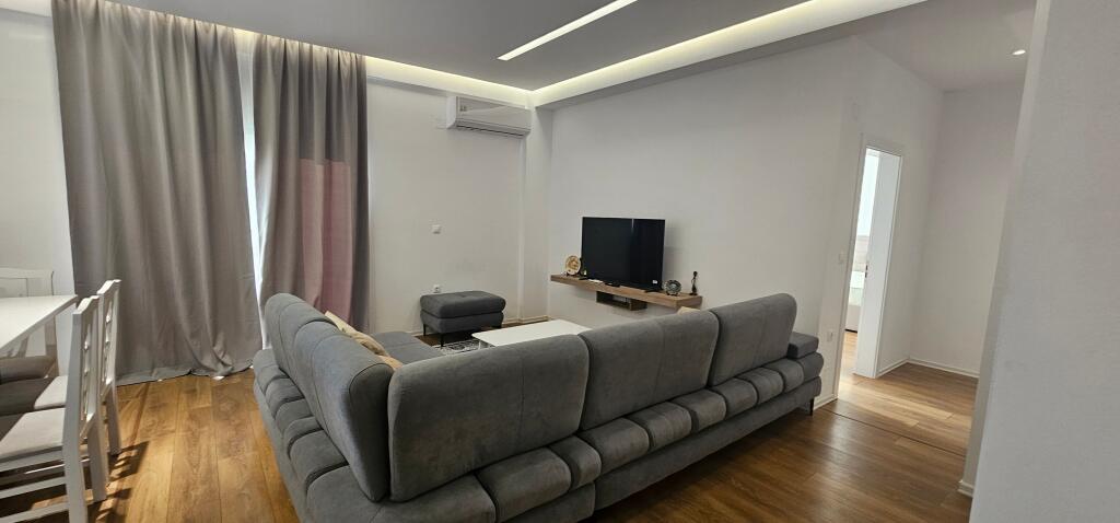 Jepet me qira apartament 3+1+2 në Babrru – 550 € / muaj