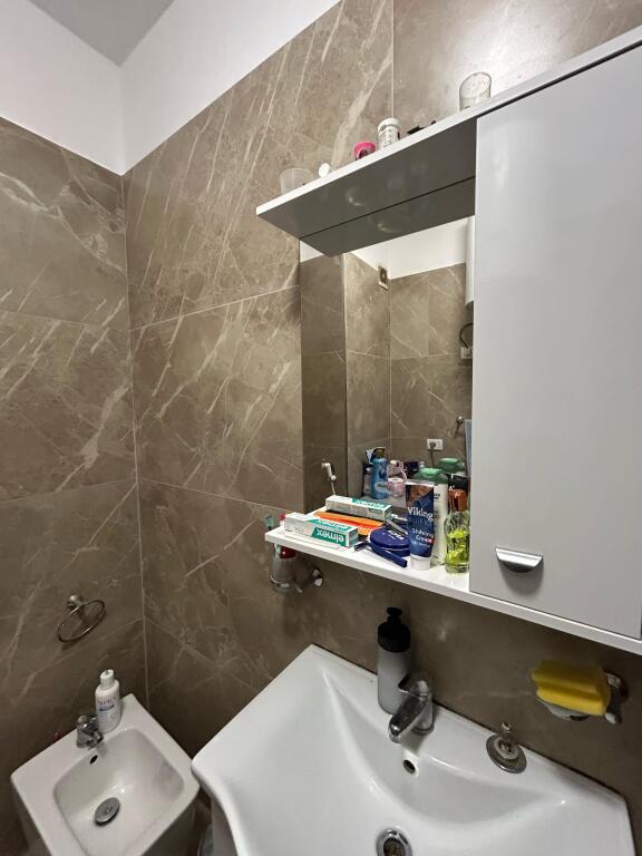 Jepet Me Qera Apartament 1+1+1 Ballkon