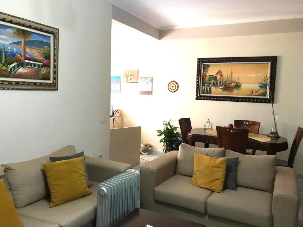 🏠 Jepet me Qera Super Apartament 1+1 Tek QSUT / Spitalet