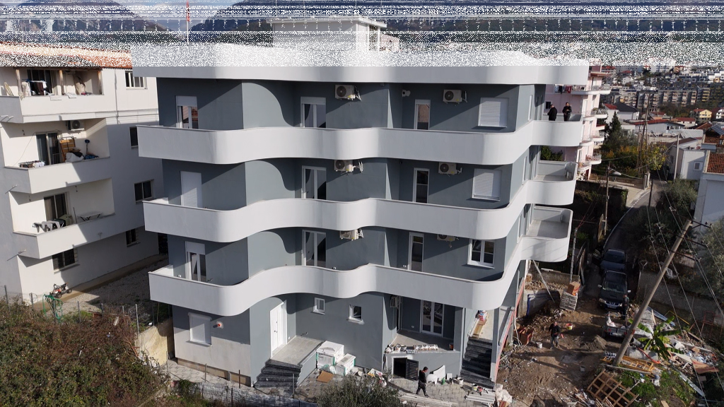 Jepet me Qera Vile, Kodra e Priftit