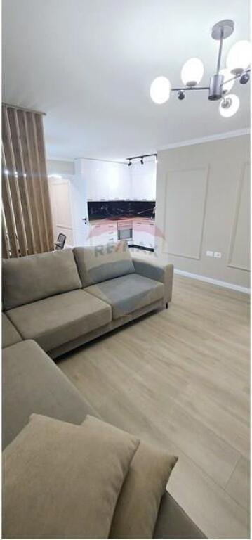 Apartament per qera 3+1+2 tek Mine Peza