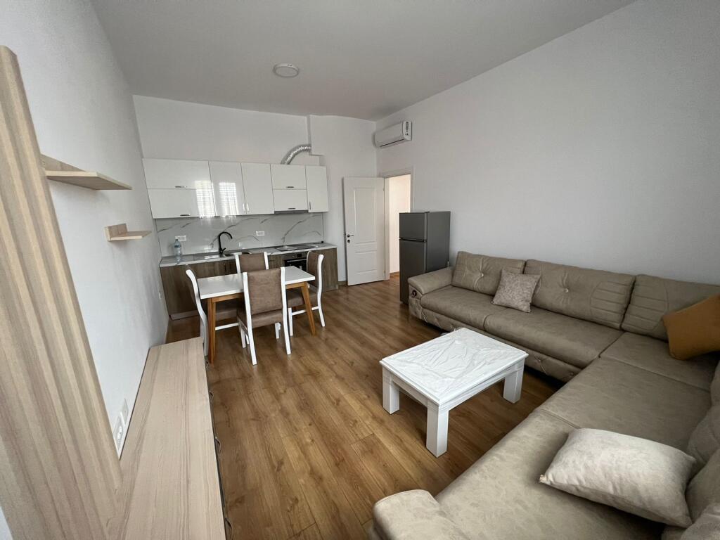 APARTAMENT ME QERA 2+1