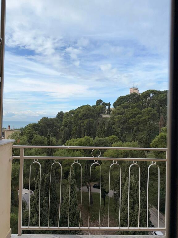 🏡 SHITET 3+1 me 3 ballkone + GARAZH  📍VILA ZOGUT ,Durres 📲