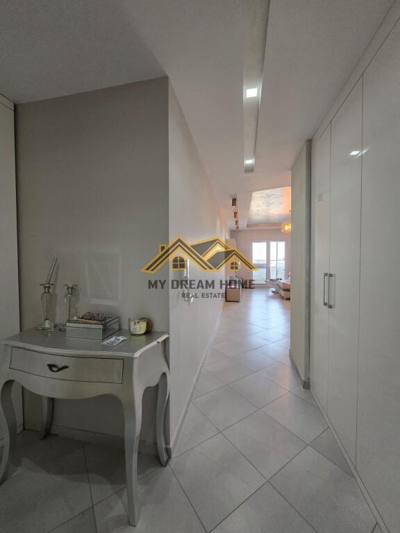 JEPET ME QIRA APARTAMENT 1+1 NE VIJE E PARE ME DETIN SHKEMBI KAVAJES!