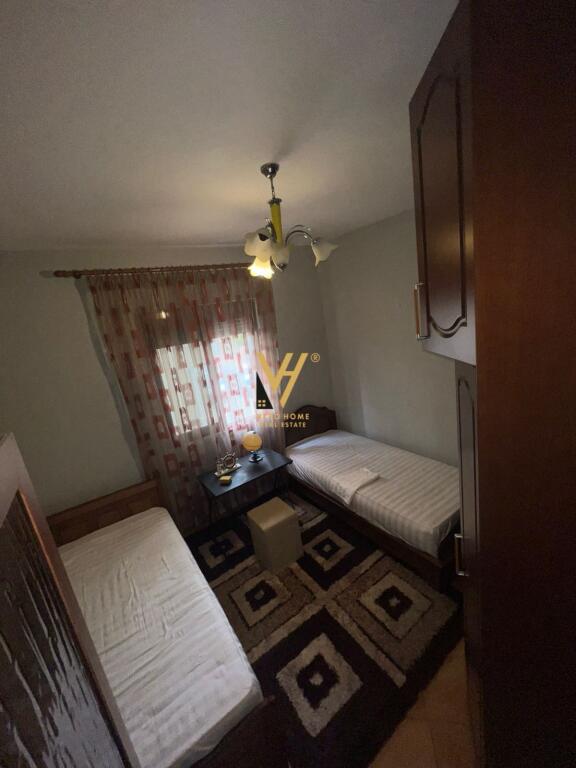 AFFITTASI APPARTAMENTO 3+1+2 A KOMUNA E PARISIT 70.000 LEKE