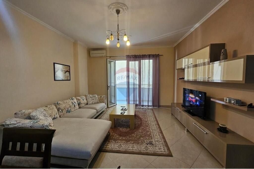 Apartament per qera 2+1 tek Rruga e Thesarit