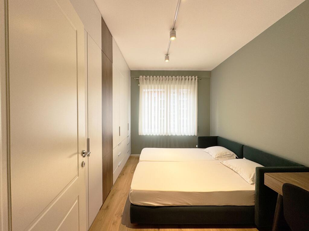 Shitet apartament 1+1+parkim