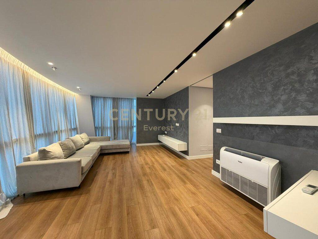 REZIDENCA KODRA E DIELLIT 1 – APARTAMENT 3+1 ME GARDEROBË, QIRA