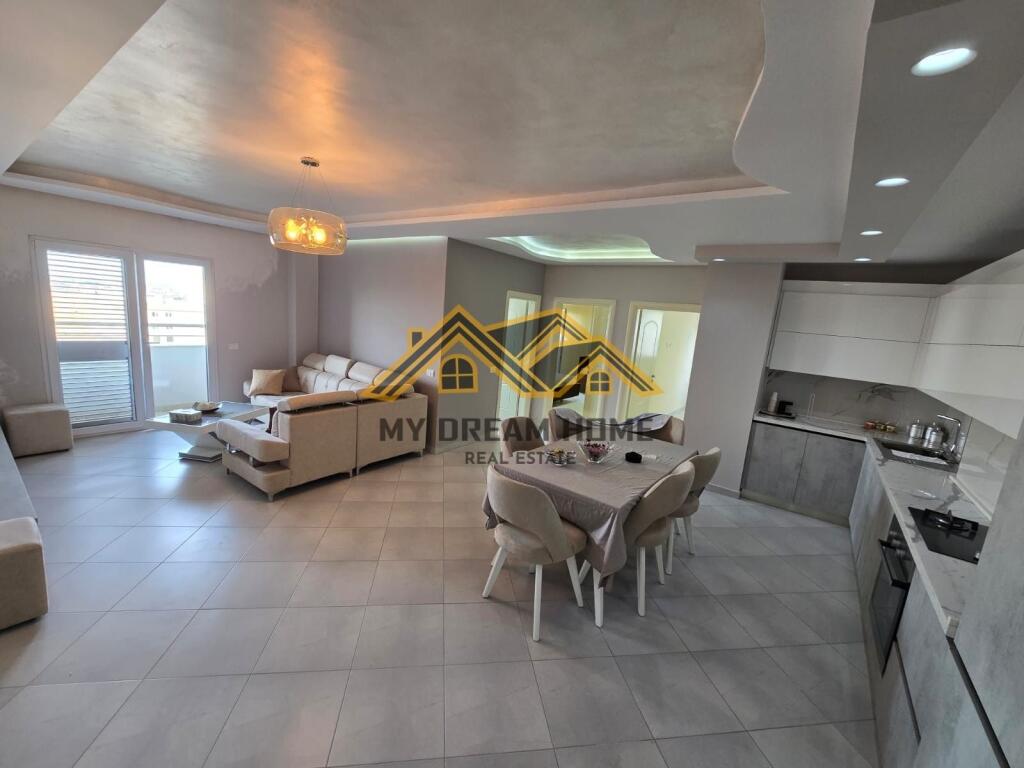 JEPET ME QIRA APARTAMENT 1+1 NE VIJE E PARE ME DETIN SHKEMBI KAVAJES!