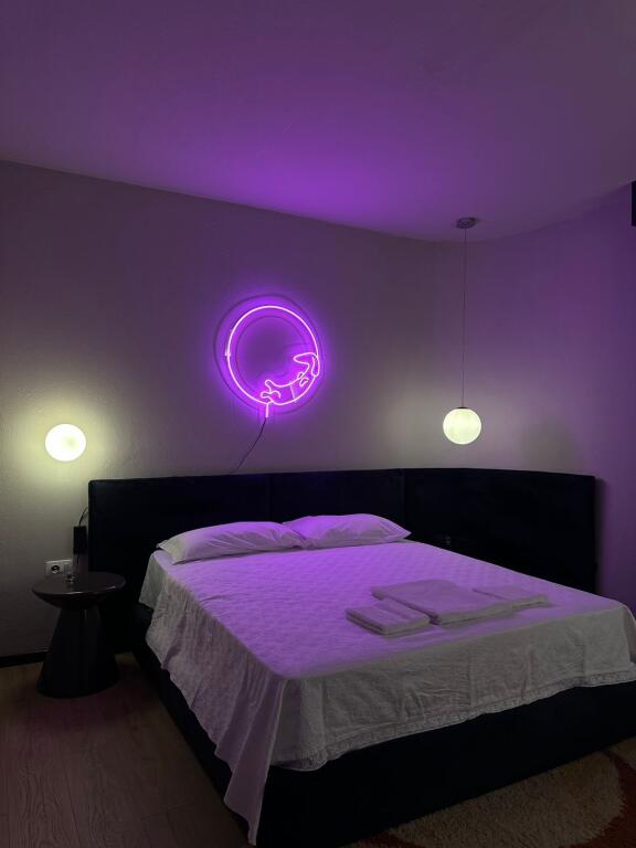 ✨APARTAMENT 1+1 ME QIRA - BULEVARDI “ZOGU 1” ✨