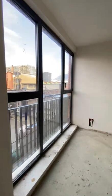 Shitet apartament 1+1