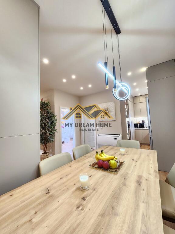 SHITET SUPER APARTAMENT 2+1 NE PLAZH DURRES