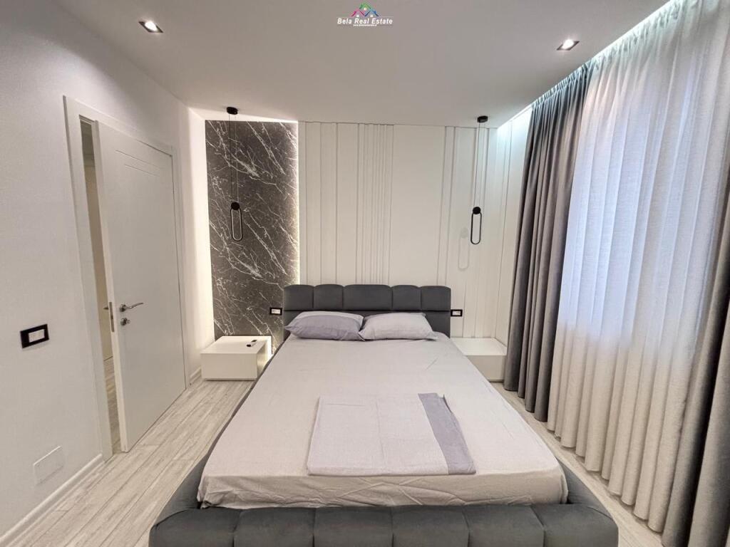 Appartamento In Affitto 3+1+2 Al Complesso Delijorgji (ID B230184) Tirana