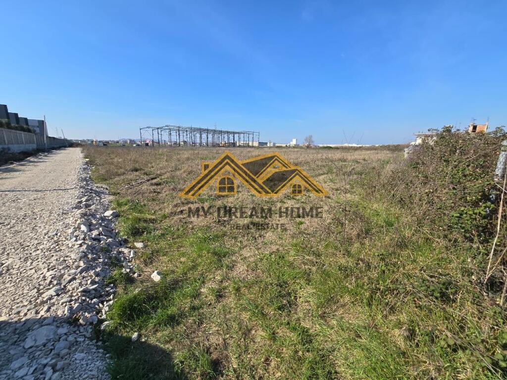 TOKE PER SHITJE NE XHAFZOTAJ-DURRES!