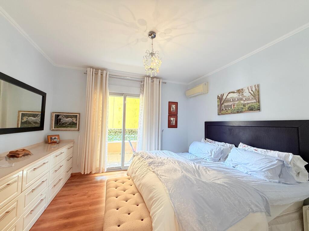 Apartament 3+1+2, Liqeni i Thate!
