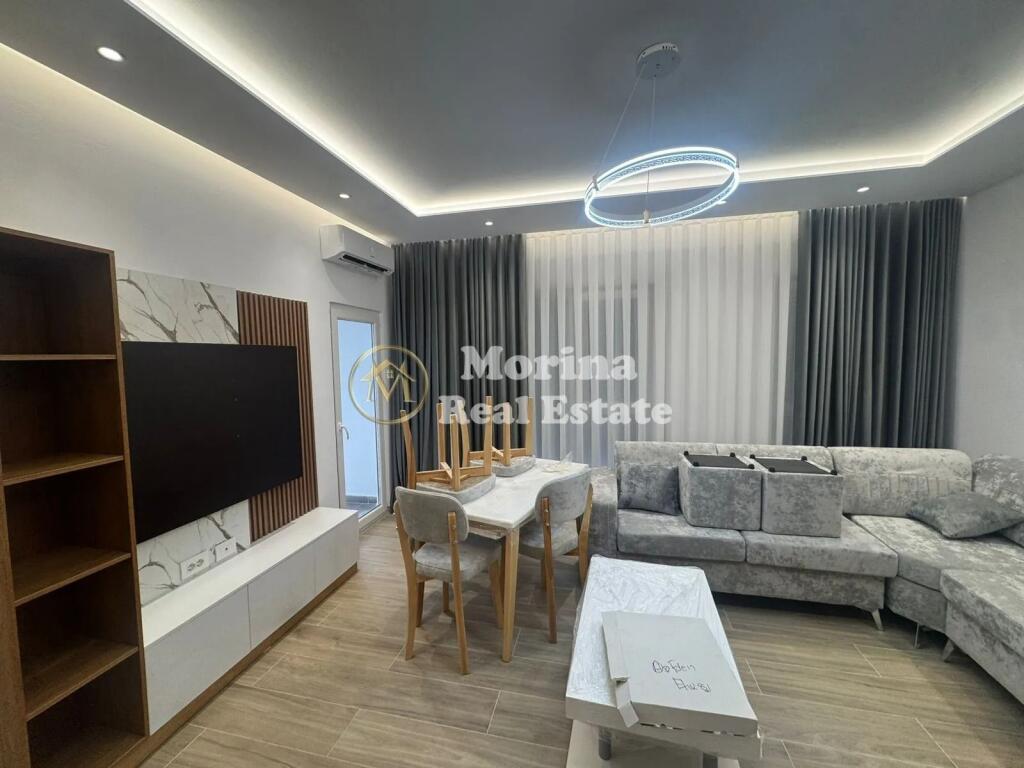 Qera, Apartament 1+1, Rruga 5 Maji, 650 euro/muaj