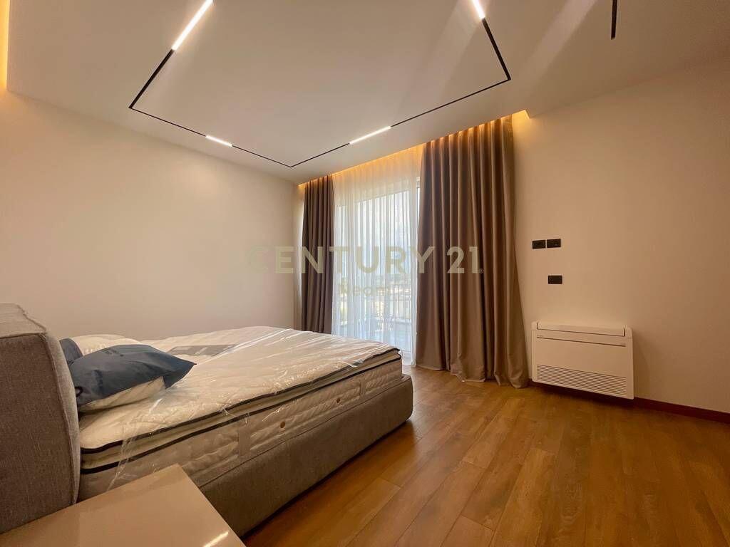 Qira – Vilë e Bashkëngjitur në Rezidencën Forest, Liqeni i Thatë