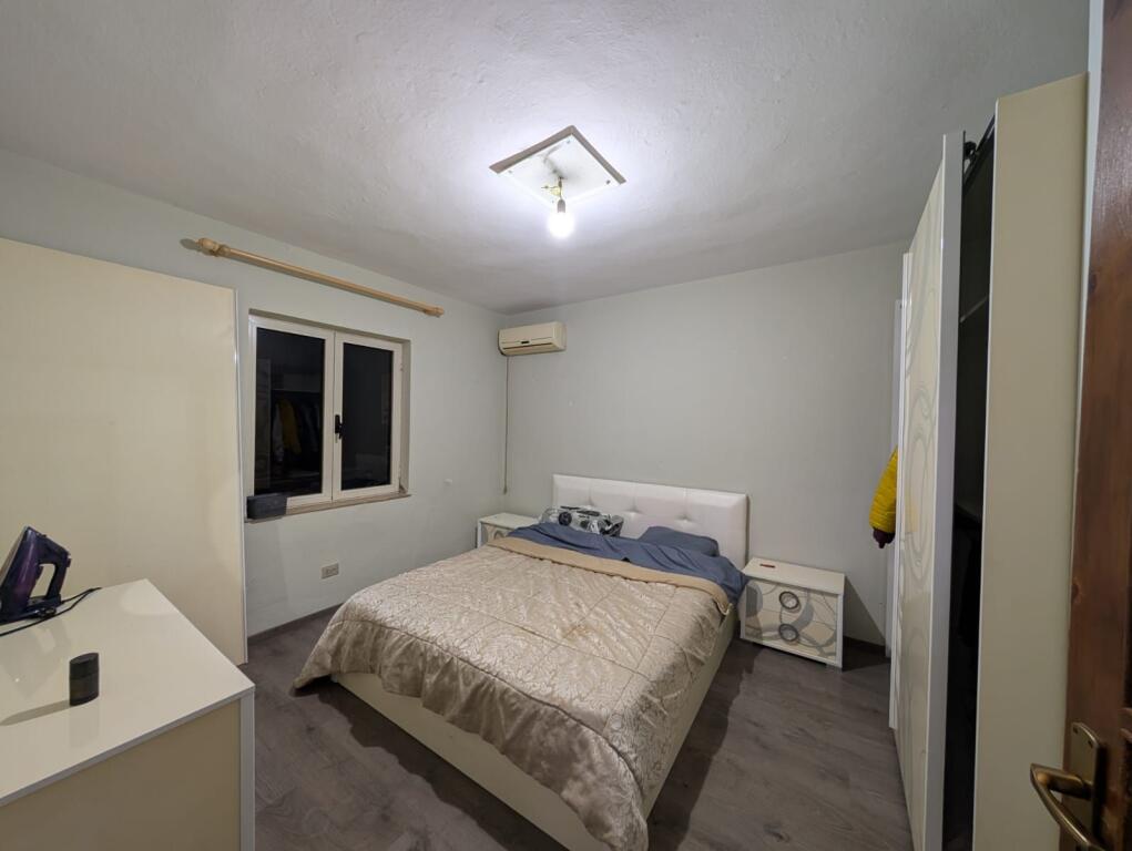 Jepet apartament 1+1 me qera tek Irfan Tomini 45.000 Leke.