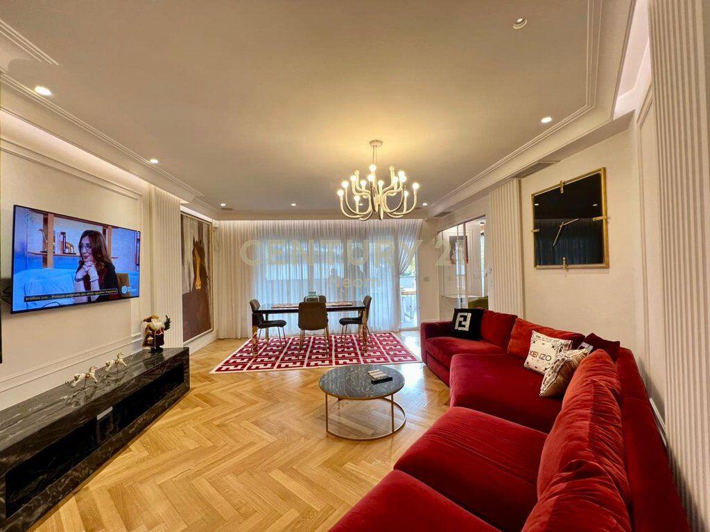 Apartament premium 2+1 per shitje te Kopshti Botanik