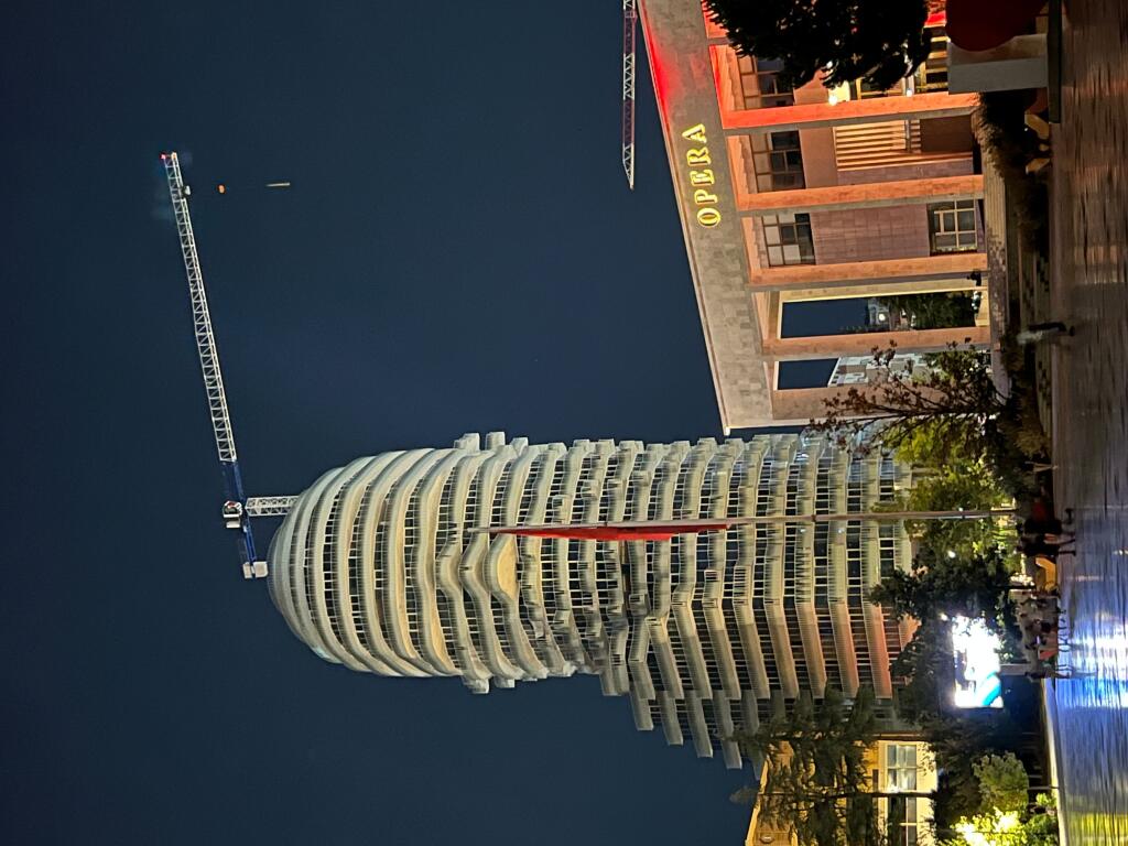 Shitet apartament 3+1+2 Tiran Rock Tower