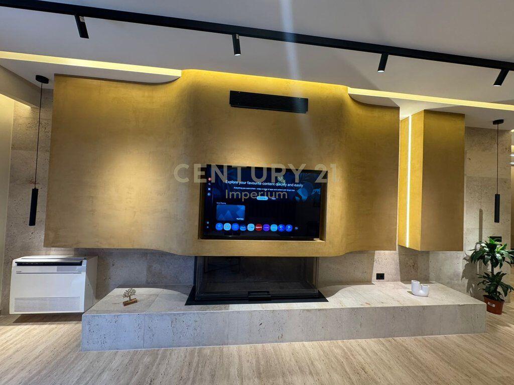 Apartament luksoz 3+1+4+2 Poste parkimi per qira ne Rezidencen Secret Garde