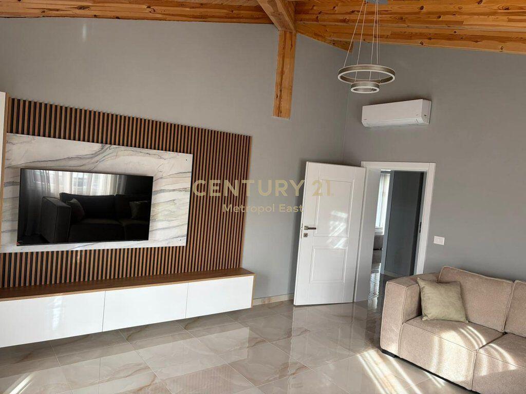 Jepet kat vile me qira në Farkë – komfort, hapësirë dhe akses perfekt