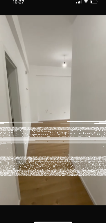 Apartament 1+1, Fresku!