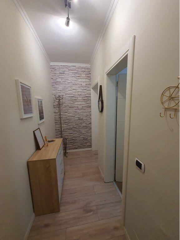 Apartament 1+1 Me Qira në Kompleksin Delijorgji,Tiranë 1,100 € /Muaj Sip. Totale  60m2