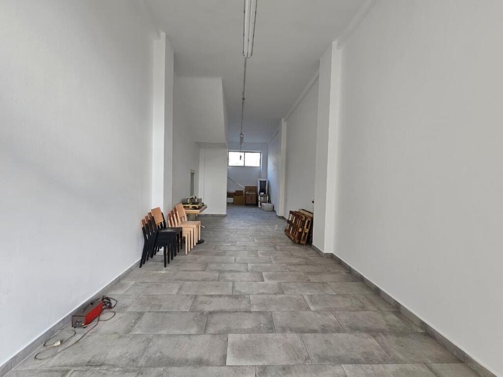 JEPET ME QERA AMBJENT BIZNESI , ISH FABRIKA E BUKES