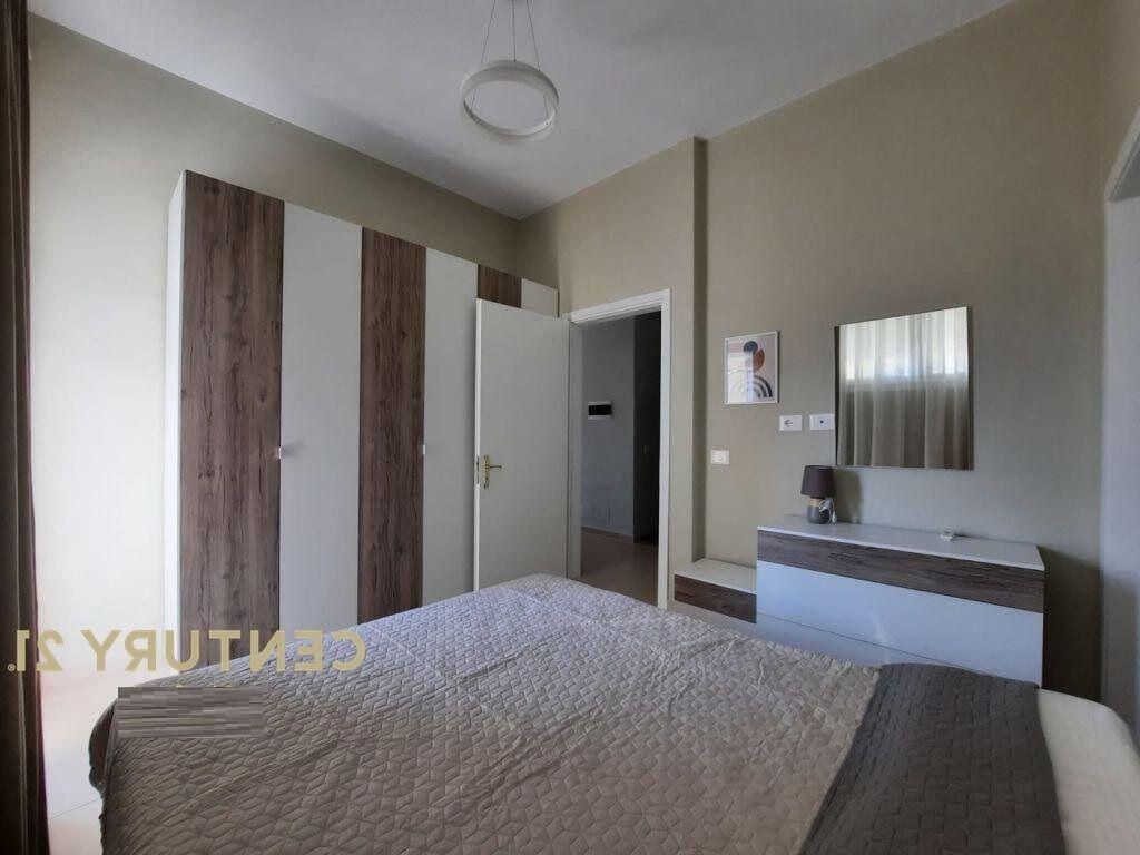 Jepet me qira apartament në zonën e Liqenit të Tiranës, pranë Piceri Pavarottit!